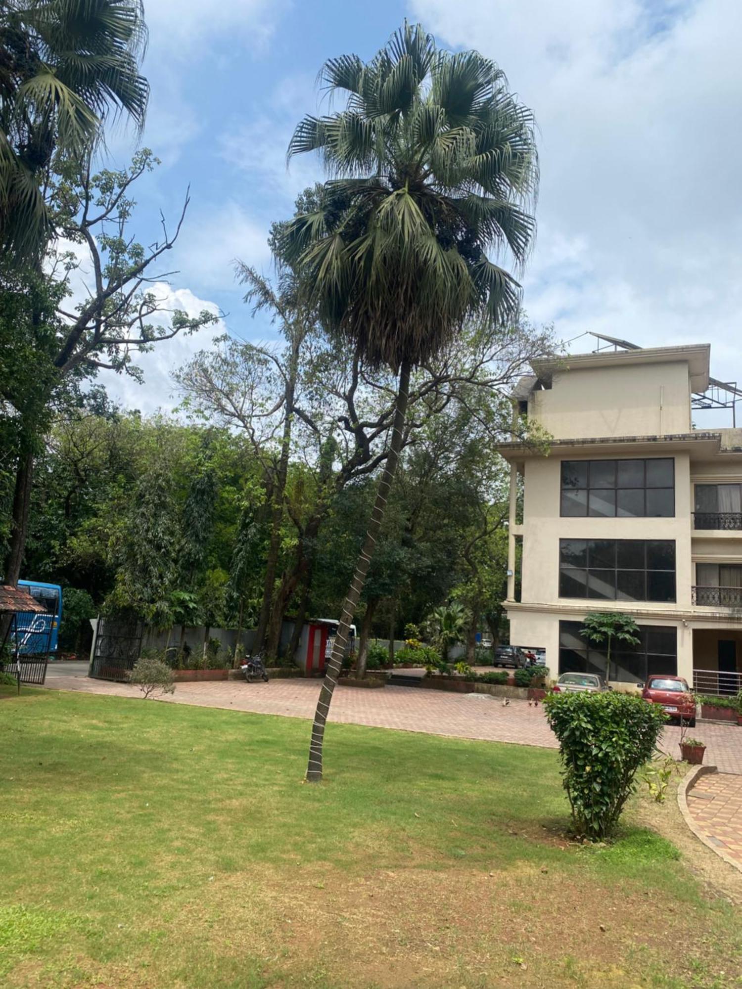 Jewel Resort Лонавла Екстер'єр фото