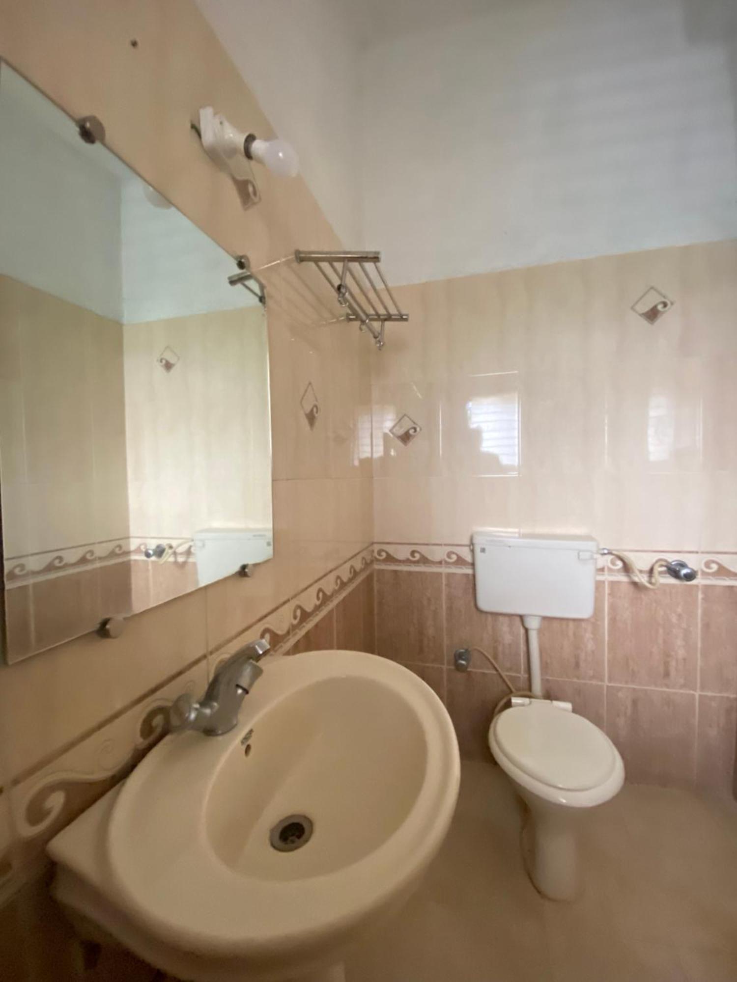 Jewel Resort Лонавла Екстер'єр фото