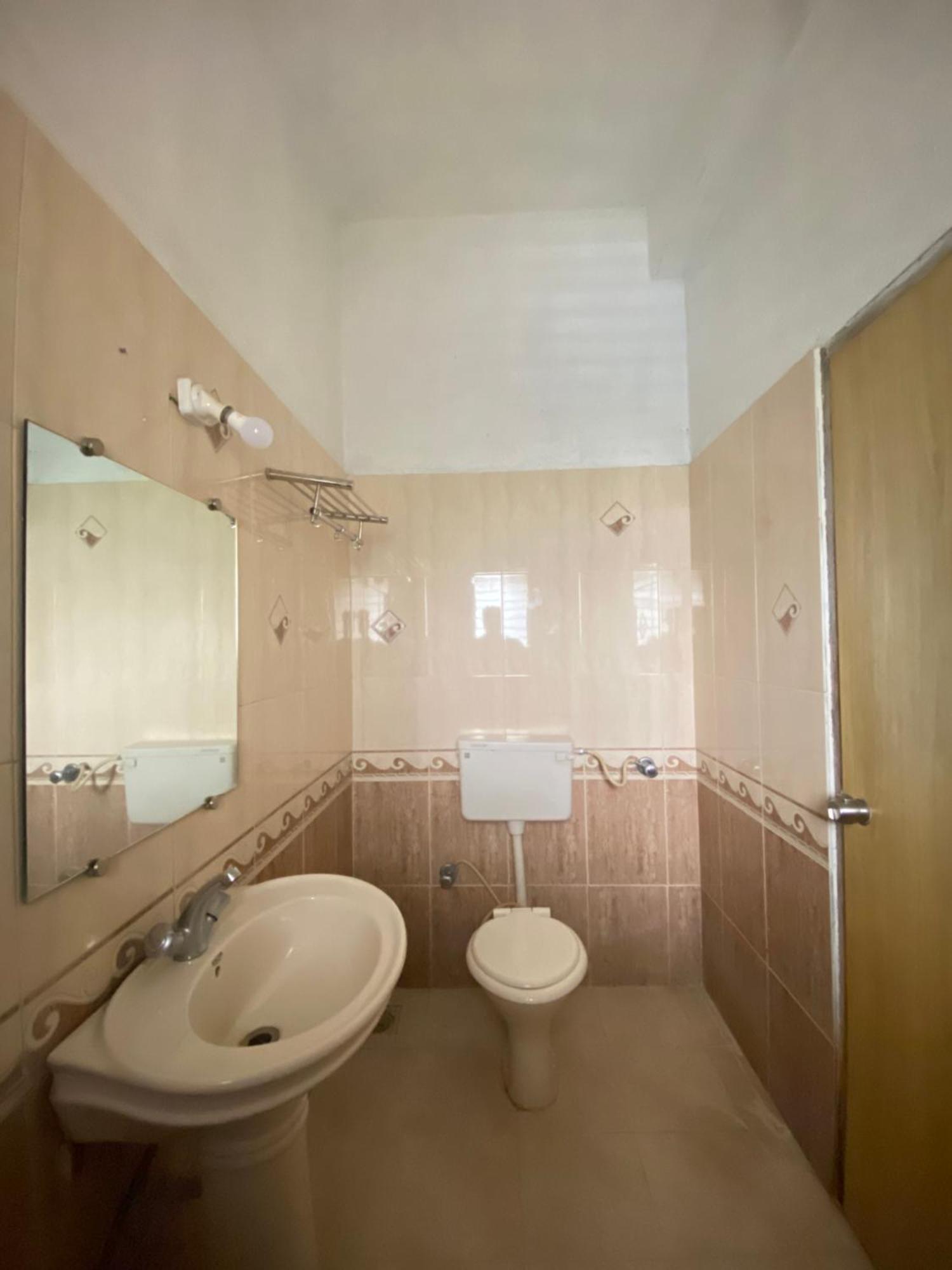 Jewel Resort Лонавла Екстер'єр фото